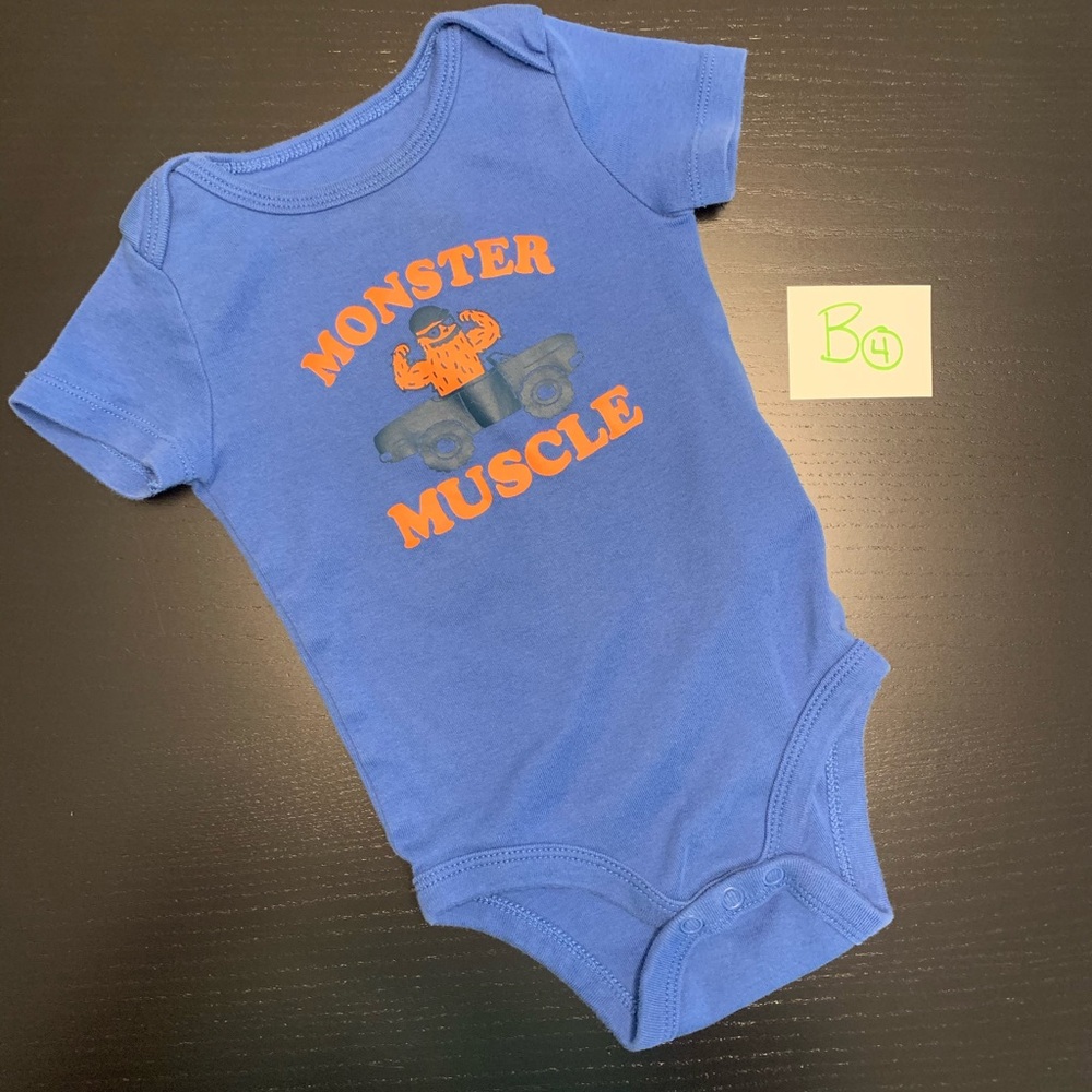 ⭐️5/$10.00⭐️ Joe Fresh 6-12m Monster Muscle Blue Short Sleeve Onesie